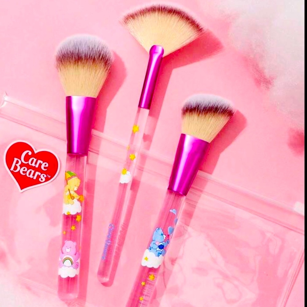 Y2K Care Bear Make up Face Brush Set